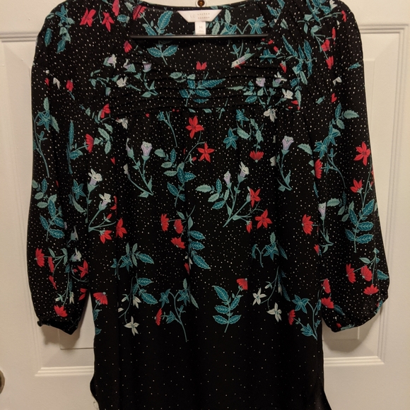 Lauren Conrad 3/4 Sleeve Top - Picture 2 of 5